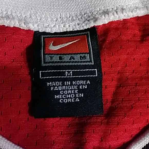 Micheal Jordan Bulls Jersey - Picture 4 of 6